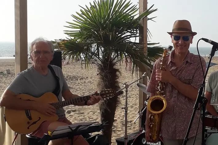 Blue In Retz — photo 4