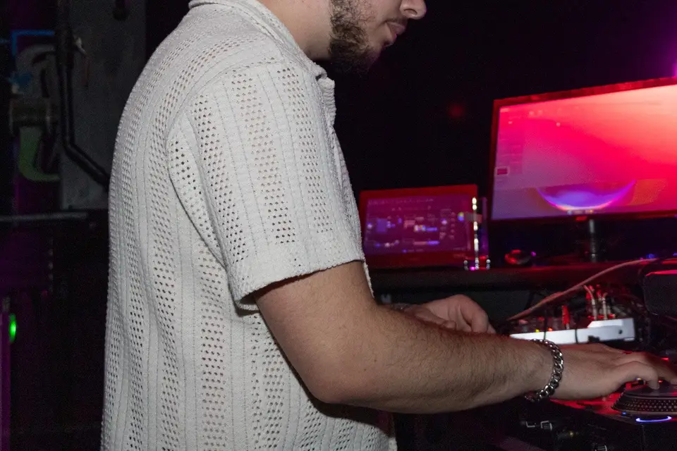 DJ Mixys — photo 6
