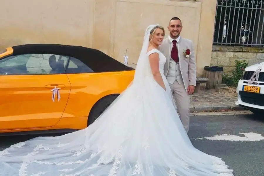 Luxury Lease — photo 2