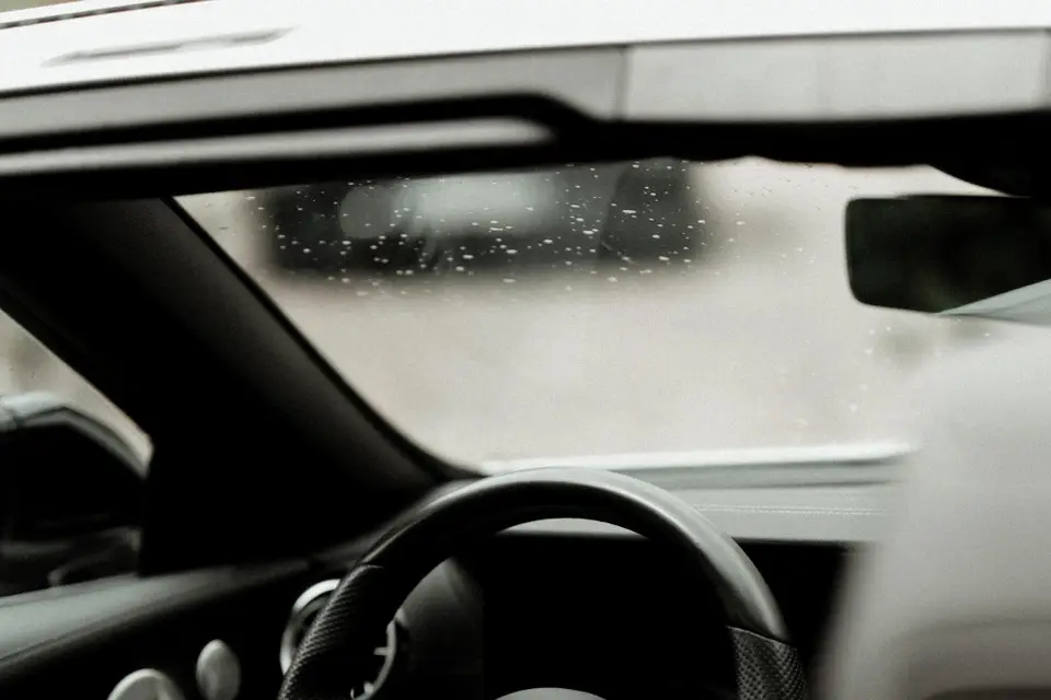 Mercedes-Benz Rent Brive-La-Gaillarde — photo 3