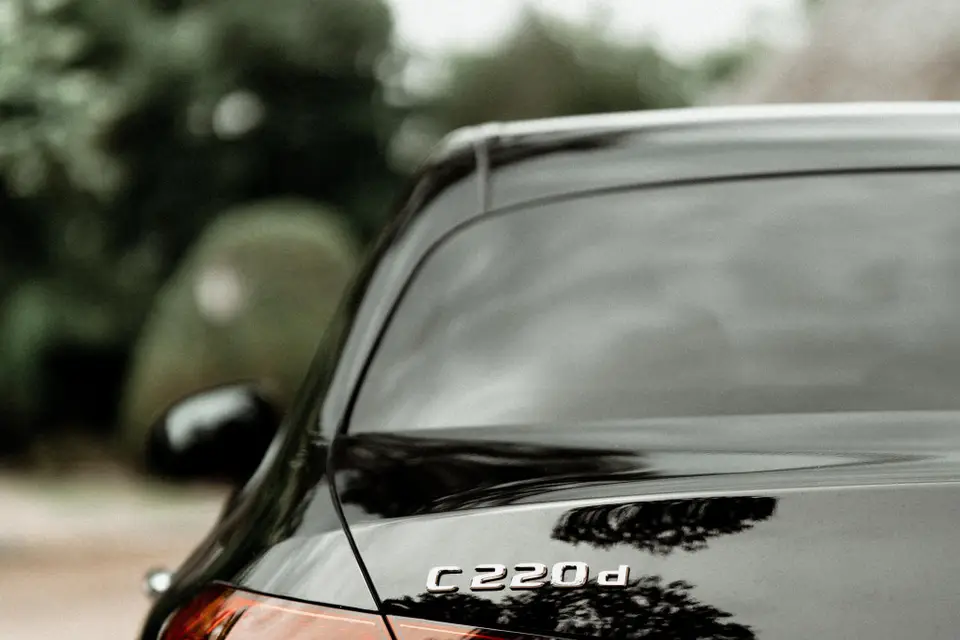 Mercedes-Benz Rent Brive-La-Gaillarde — photo 4