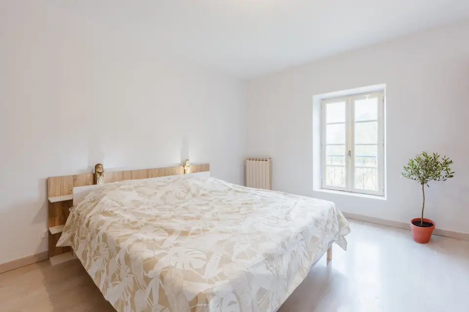 Château de Saint-Sarnin — photo 7