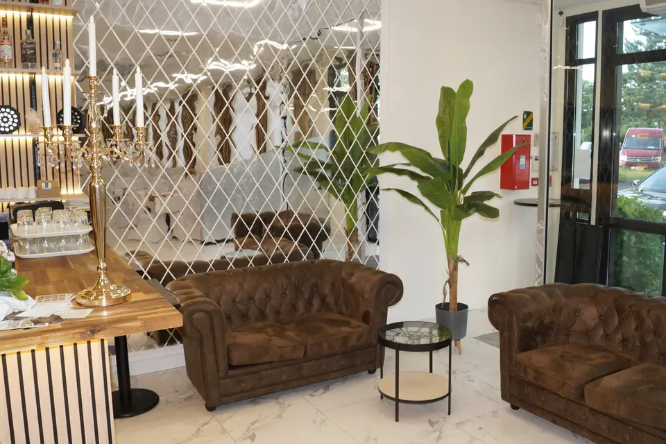 Imperial — photo 4