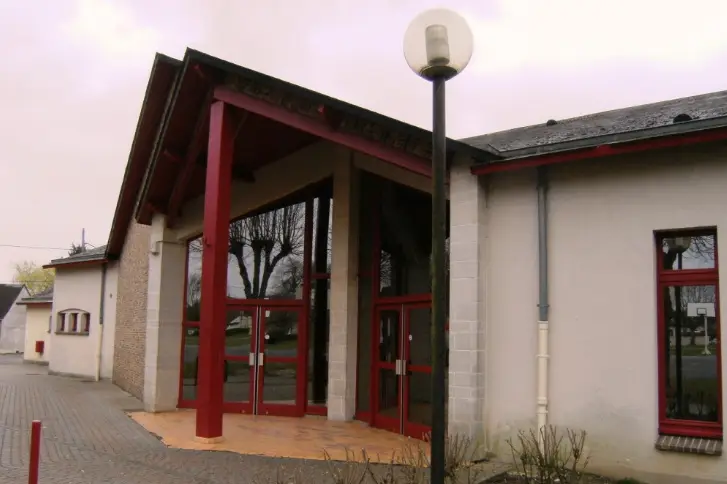 Salle des Fêtes Wavignies — photo 2