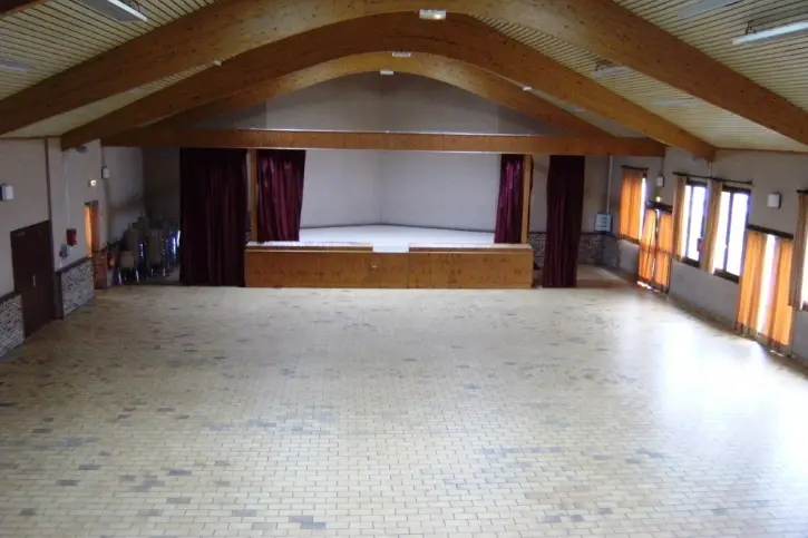 Salle des Fêtes Wavignies — photo 4