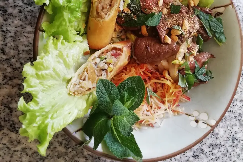 Black Thai — photo 1