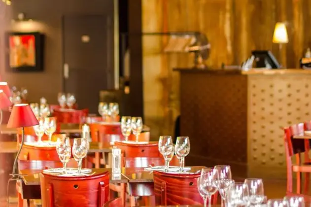 La Raffinerie — photo 5