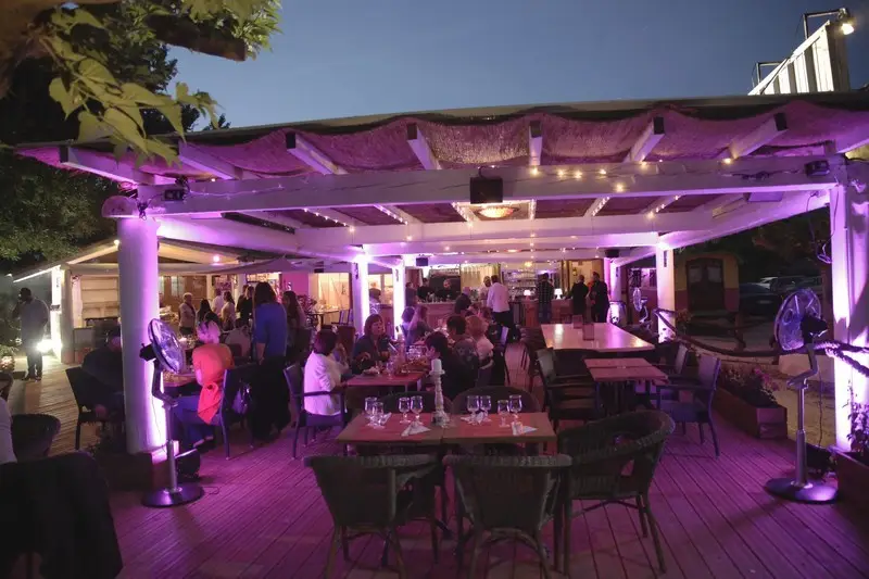 Patio de Camargue — photo 1