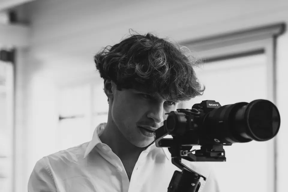 Voici Le Soleil Films — photo 1