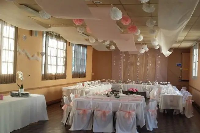 Salle des Fêtes de Favières — photo 6