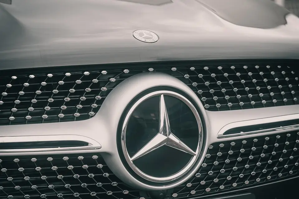 Mercedes Benz Rent Huillier — photo 4