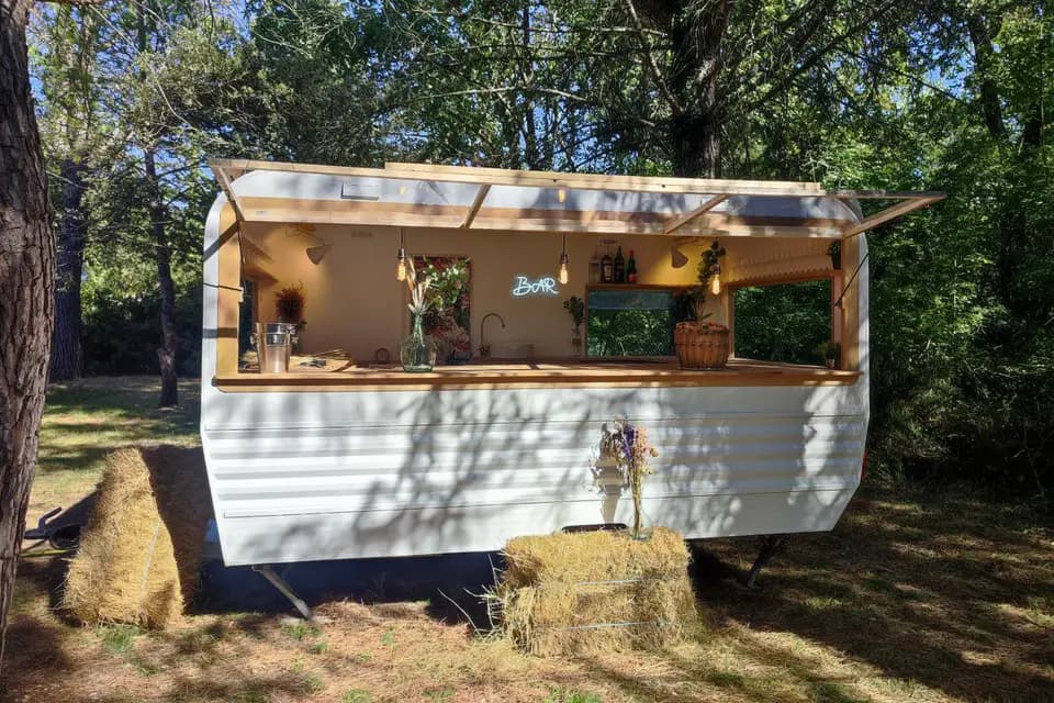 Vintage Reception — photo 4