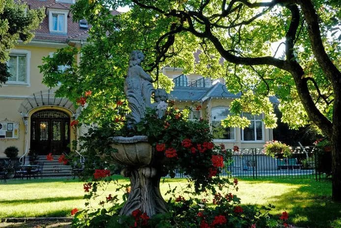 Hôtel Du Parc — photo 1