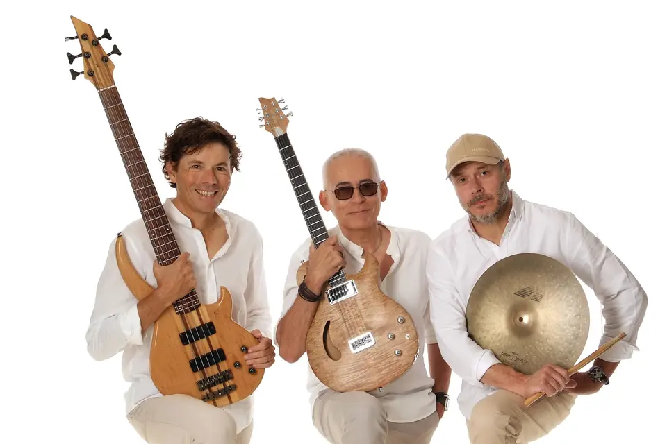 Calhan Pop/Folk/Jazz — photo 1