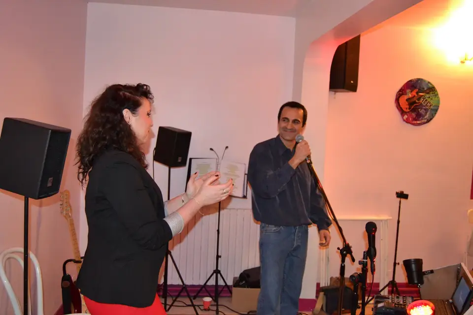 Si Fa Si La chanter — photo 5