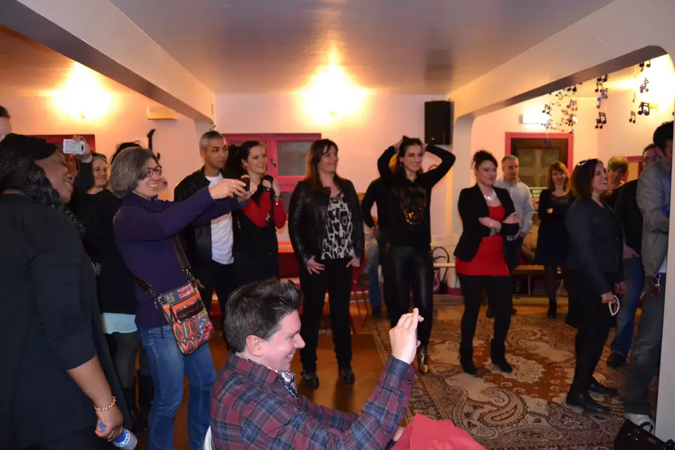 Si Fa Si La chanter — photo 6