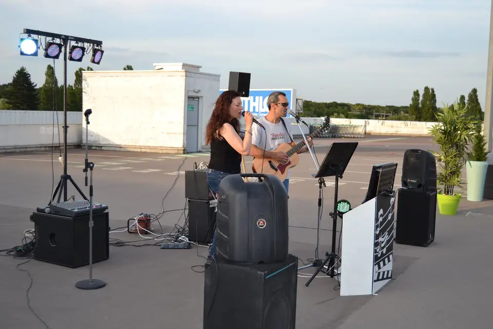 Si Fa Si La chanter — photo 2