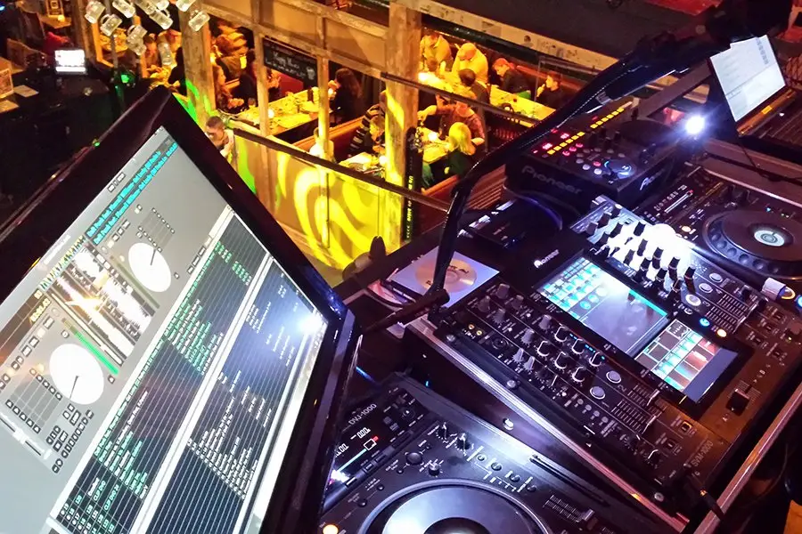 FB-Diffuzion — photo 7