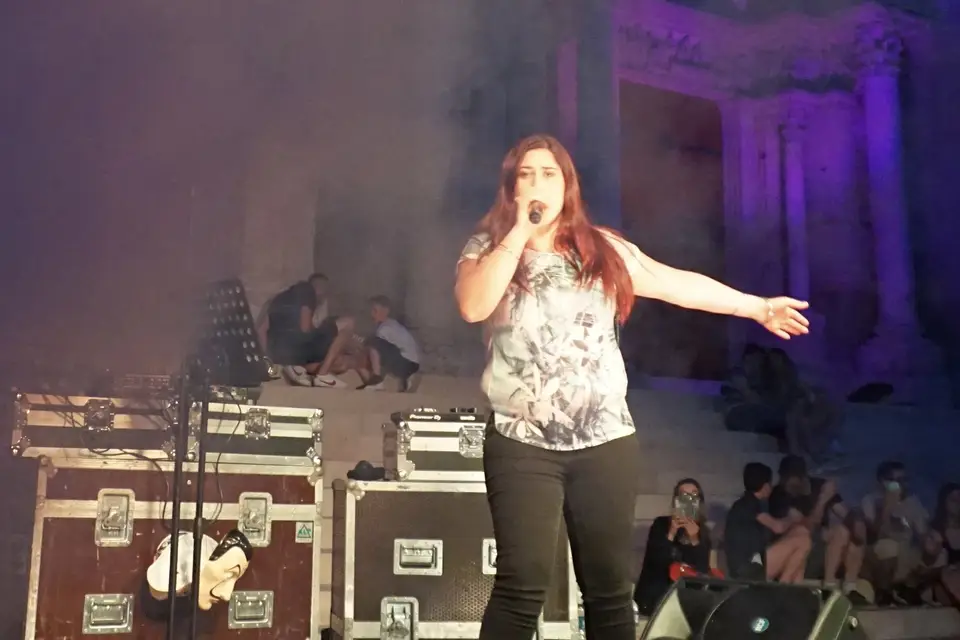 Lara Chant — photo 2