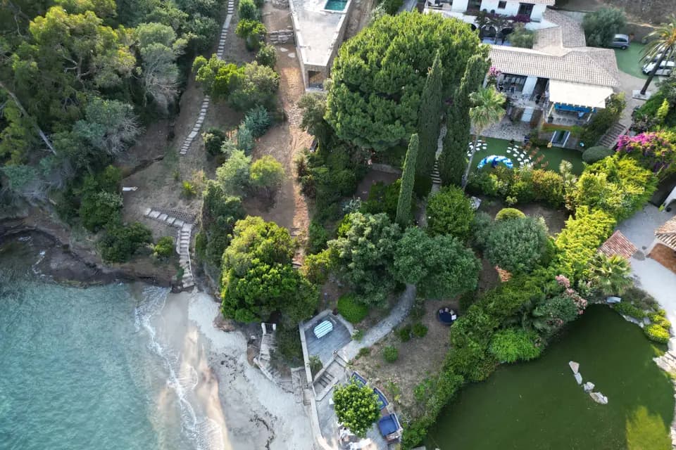 Irisdrone — photo 1