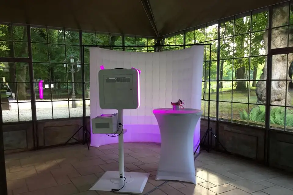 Chiiz - Borne à selfie — photo 1