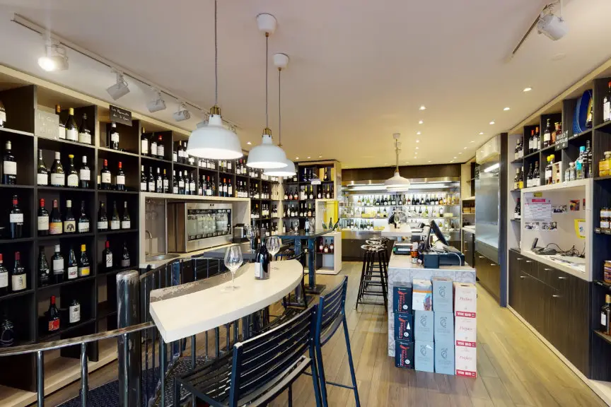 Les 3 Caves Rive Gauche — photo 4