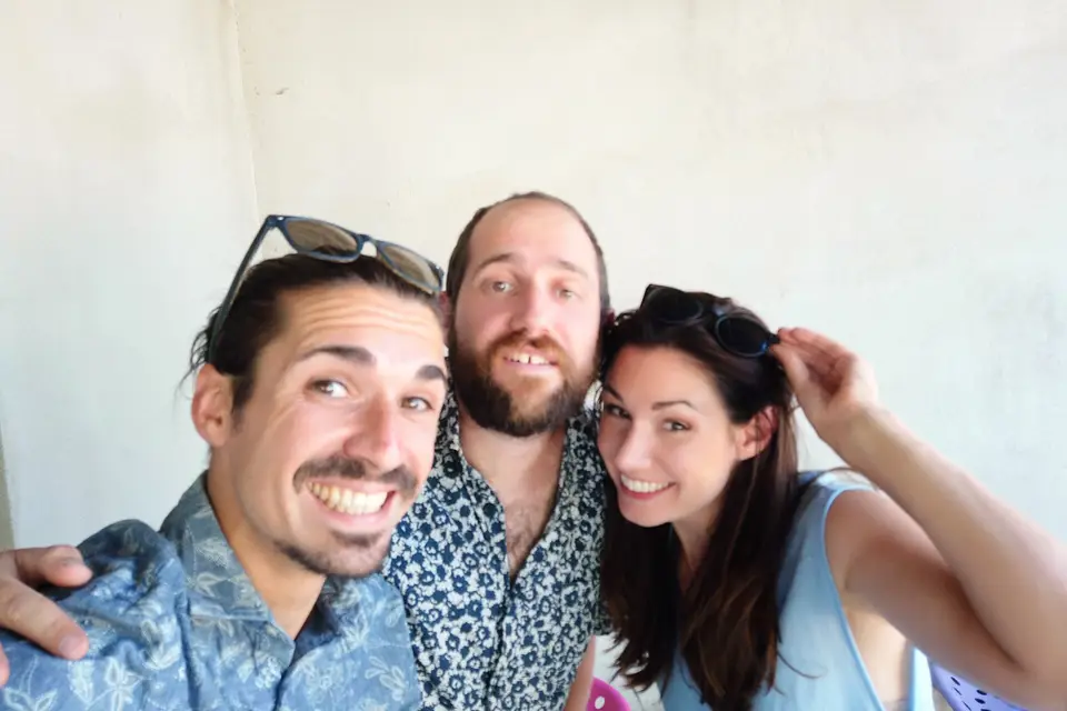 Generous — photo 1