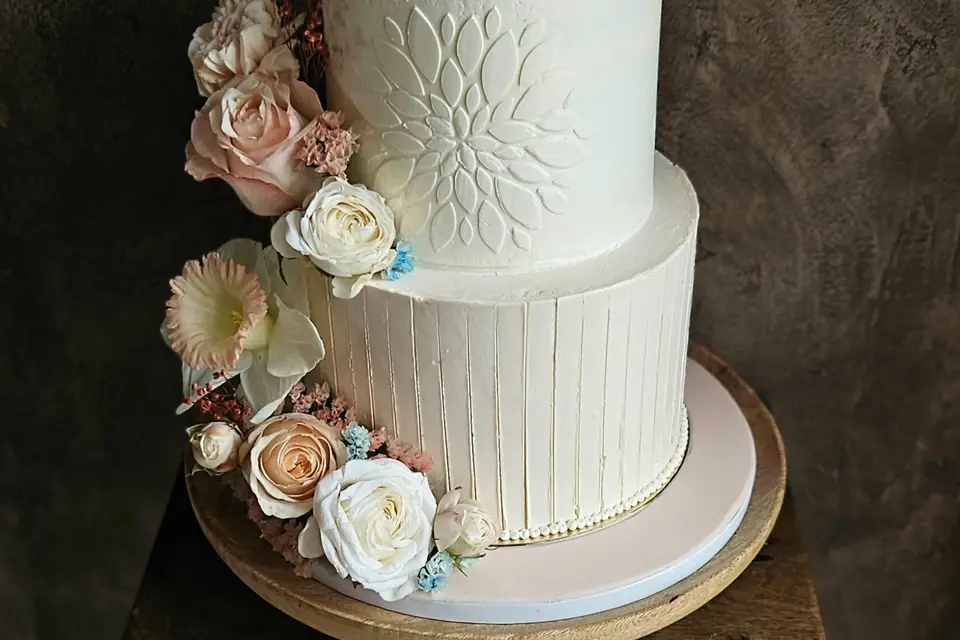 JulenesWowCakes — photo 2