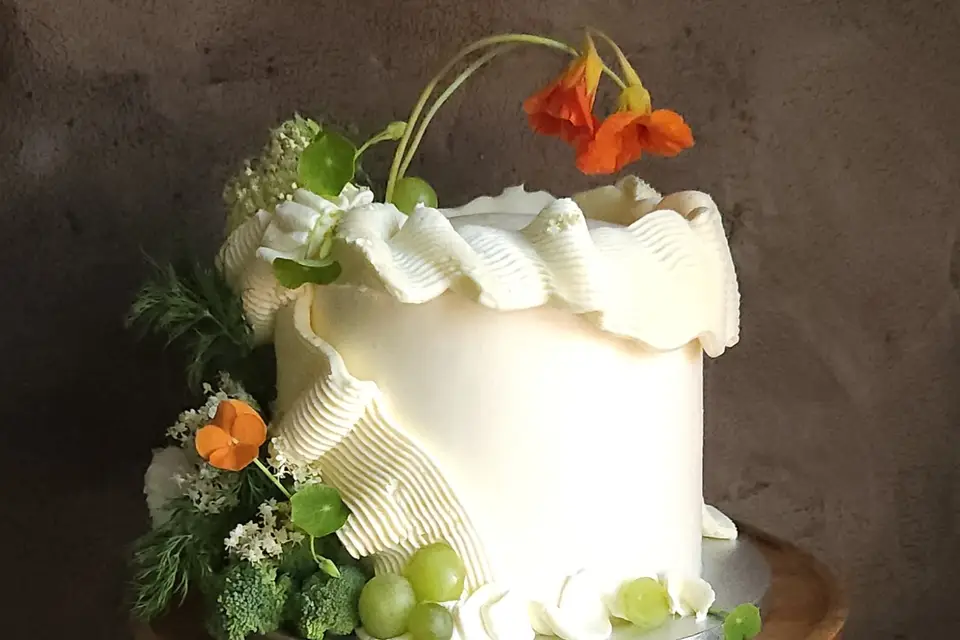 JulenesWowCakes — photo 7