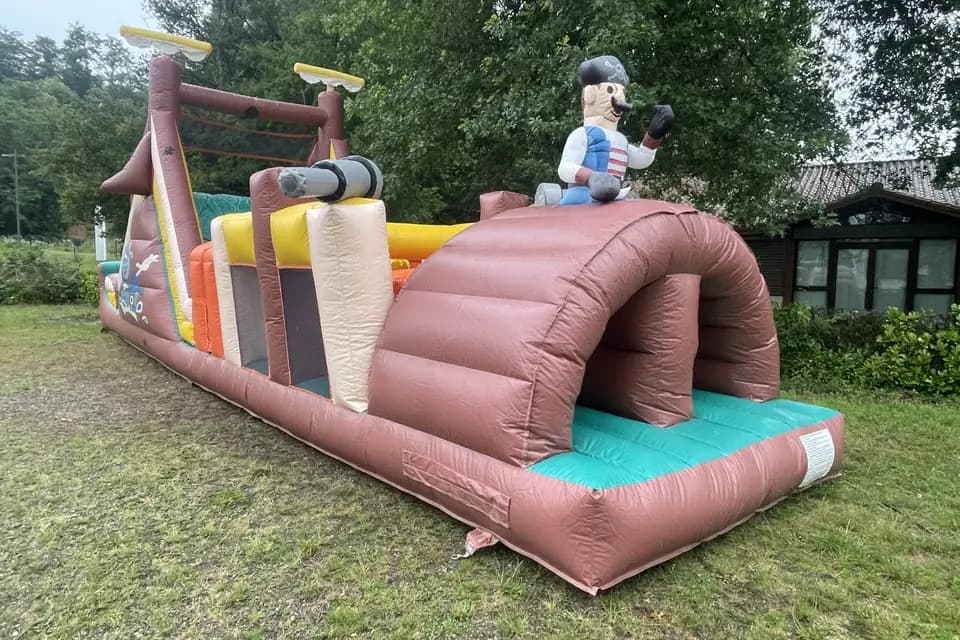 Cazaubon — photo 2