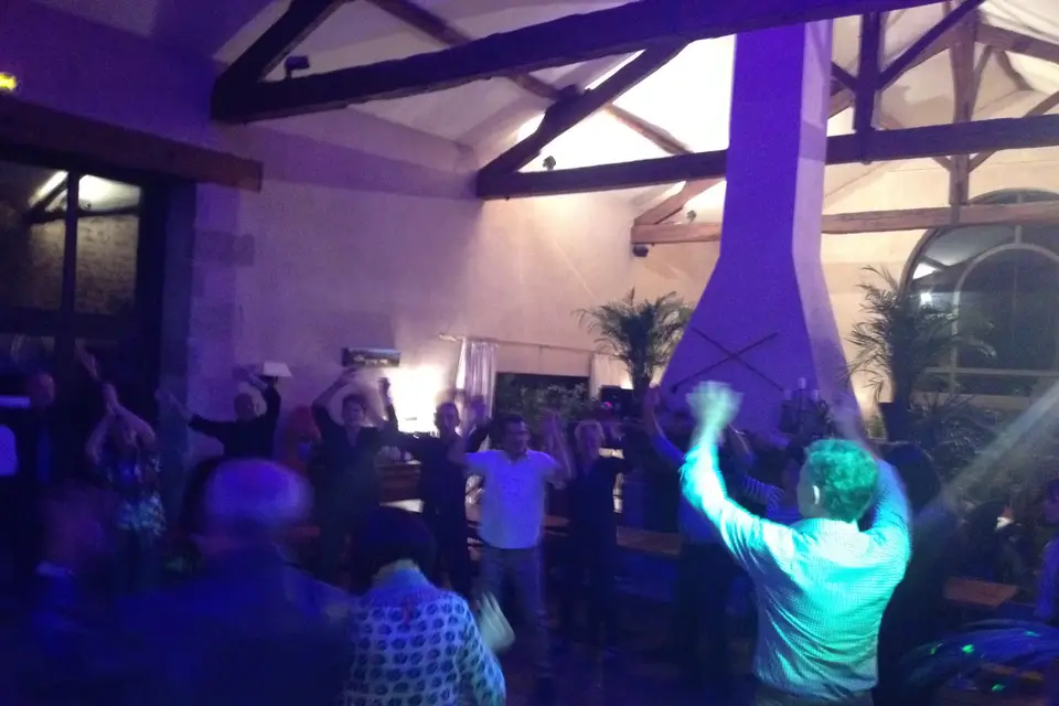 SMC Dj Animation-87 — photo 5