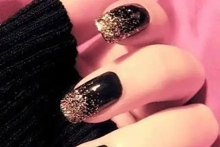 Histoire d'Ongles — photo 3