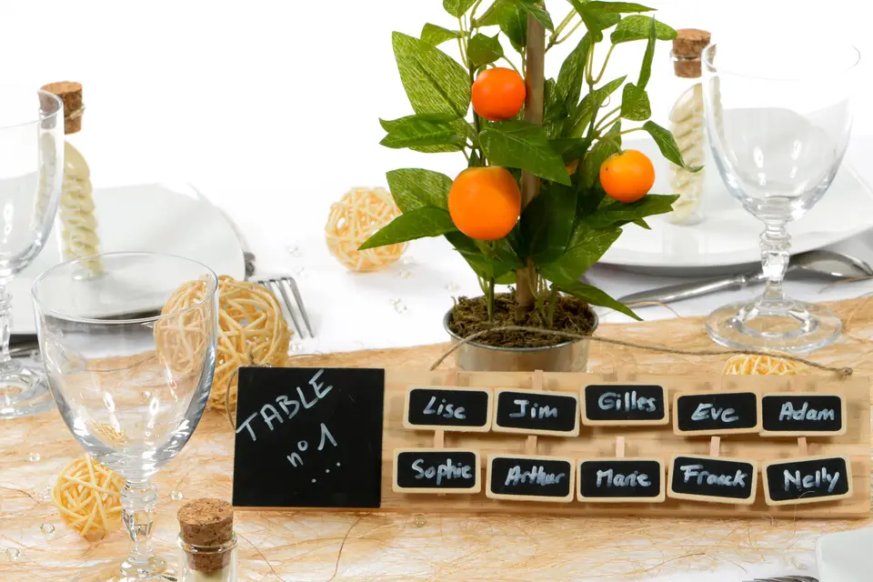 Table In Box — photo 1