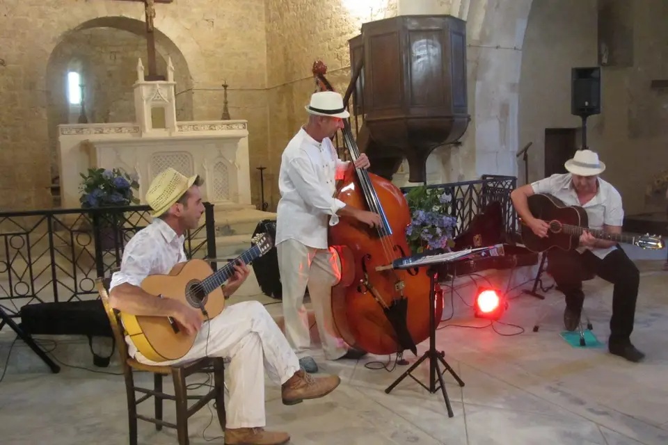 Trio Swing Guitar — photo 1