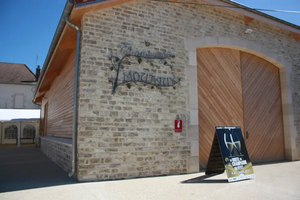 Champagne Moutaux — photo 1