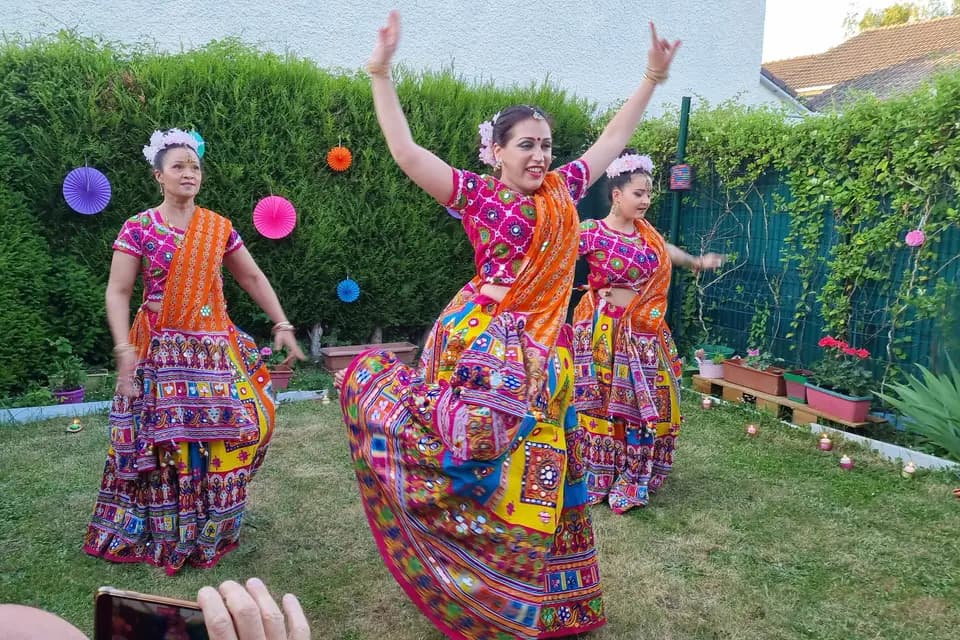 Bombay Queens Dance Troup — photo 2