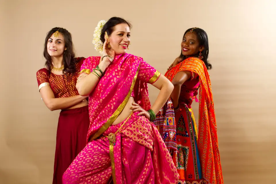 Bombay Queens Dance Troup — photo 8