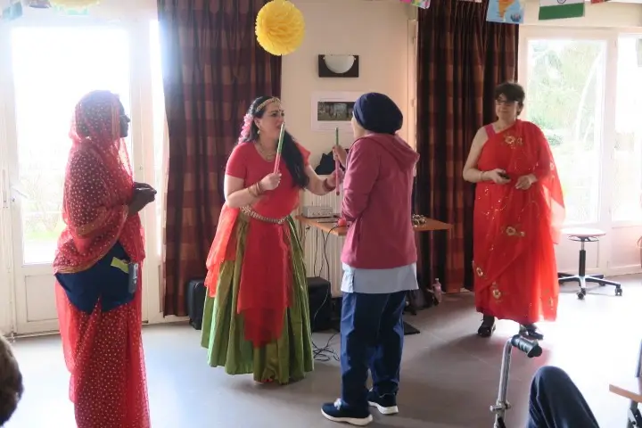 Bombay Queens Dance Troup — photo 5