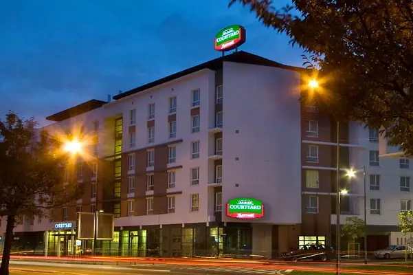 Hôtel Courtyard by Marriott Paris Saint-Denis