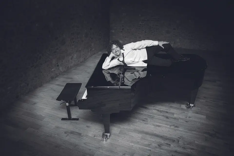 Etienne Venier — photo 2