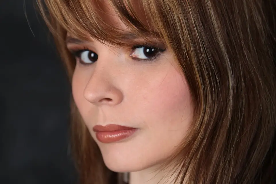 Laura V. Make Up — photo 6