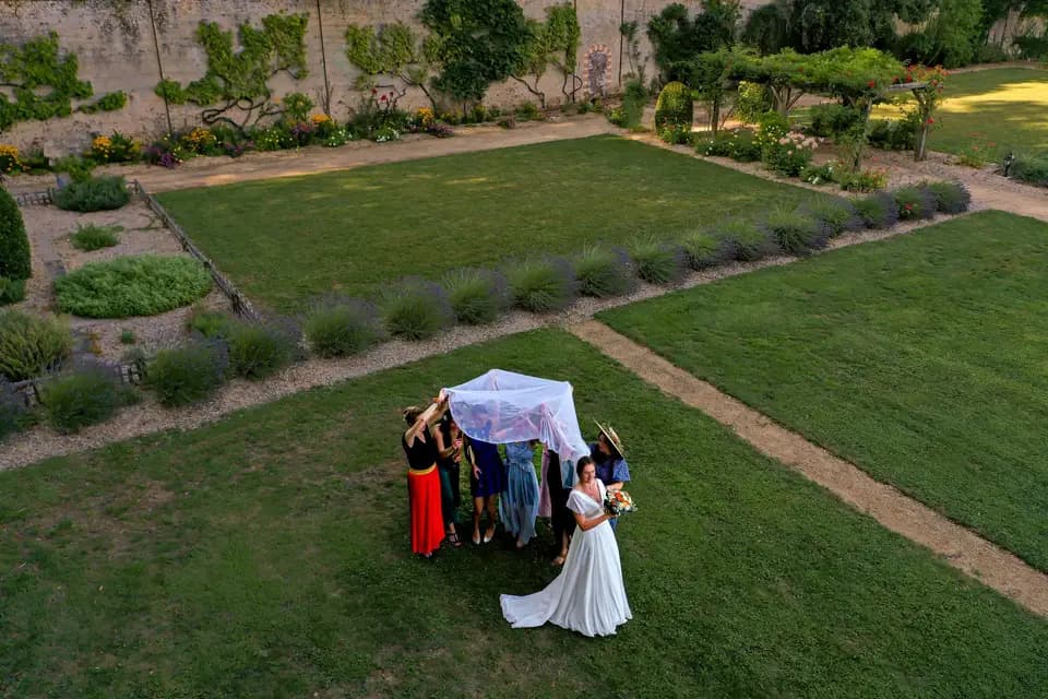 Royal Drone — photo 1