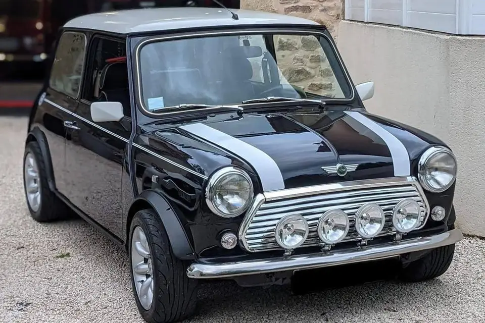 Mini Austin Auvergne — photo 4