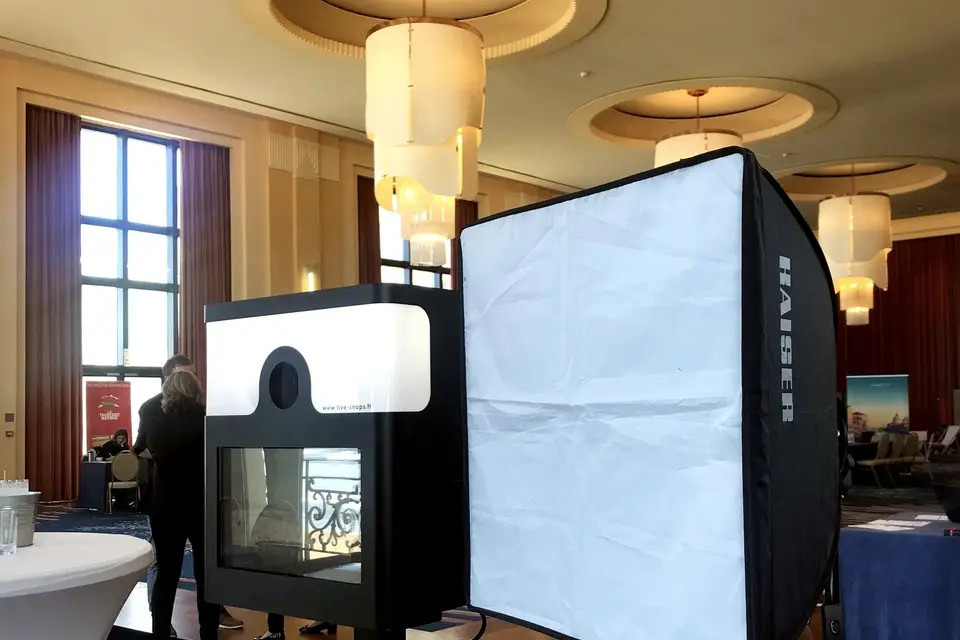 Live Snaps — photo 2