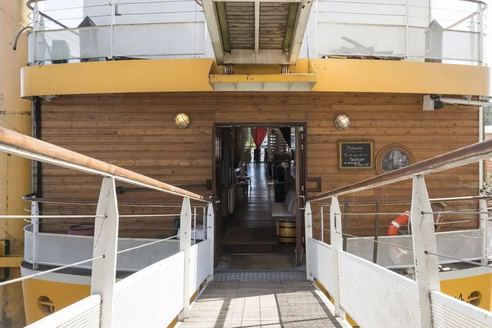 Mangareva — photo 1