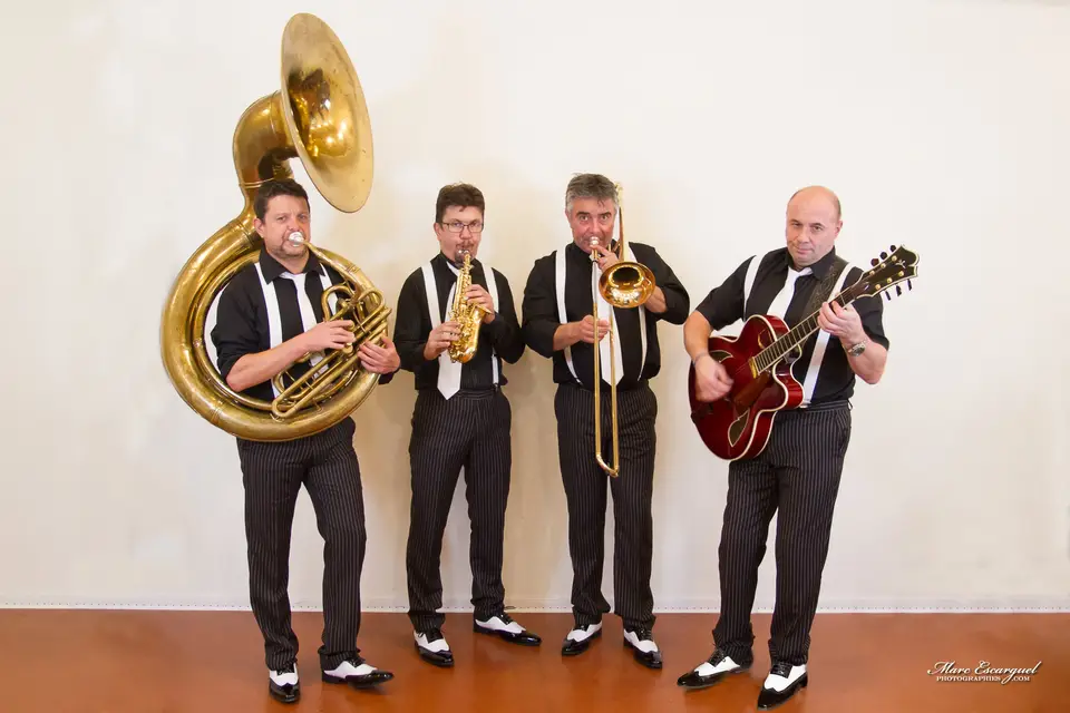 White Beans Jazz Quartet — photo 1