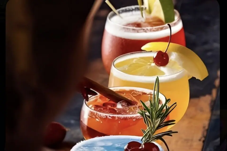 Event Barmaid — photo 3