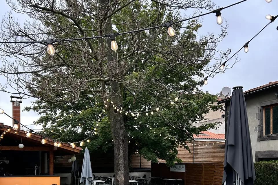 Les Lokaux — photo 1