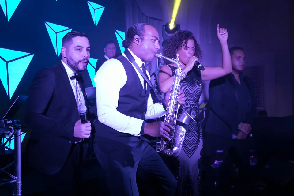 DJ&Groupe Josephine — photo 3