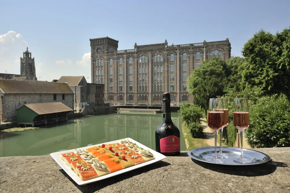 Les Salons du Parc du Cygne de la Croix — photo 6